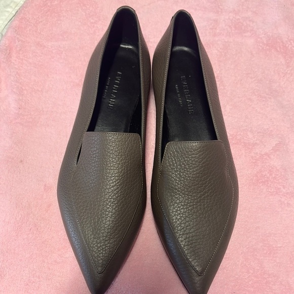 Everlane Shoes - Everlane Brown Textured Leather Flats